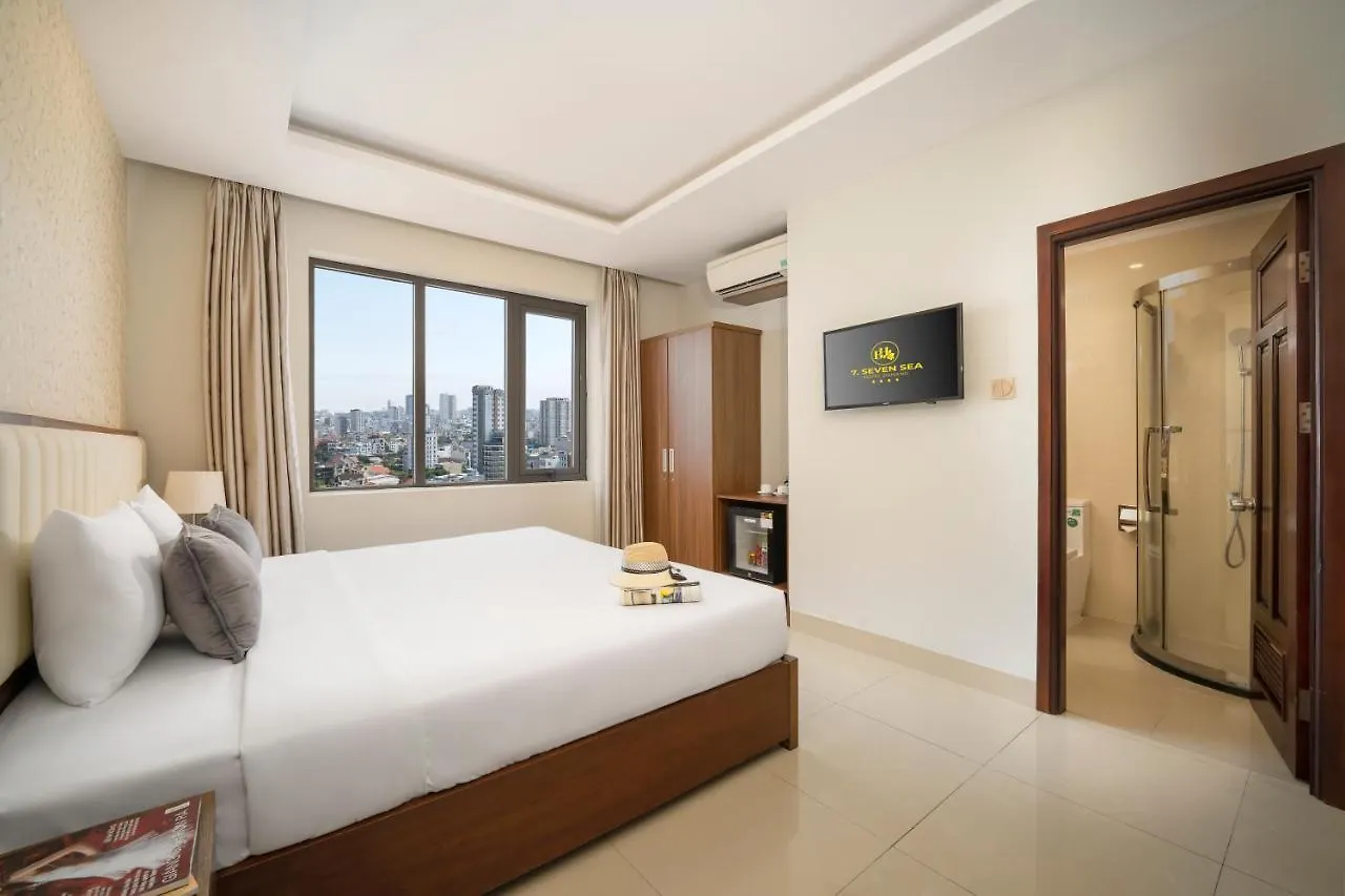 7 Seven Sea Hotel Da Nang 4*,